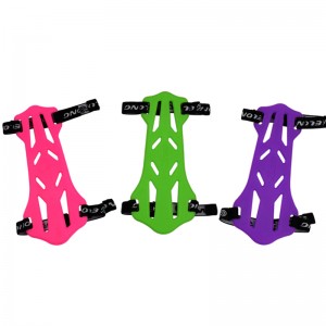 Elong Outdoor 44ag03 Guardia del braccio Gruppi morbida in gomma doppia con frecce di tiro con l\'arco Scatto di protezione in plastica
