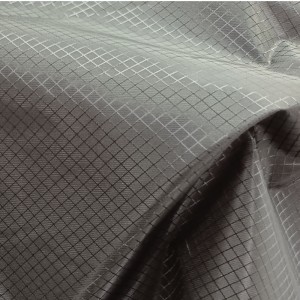 Tessuto a vento riciclato