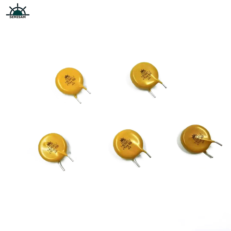 ODM Prezzo inferiore Prezzo Buon servizio, Giallo Surge MOV 14mm HVR14D681K Varistore di ossido di zinco per luci a LED