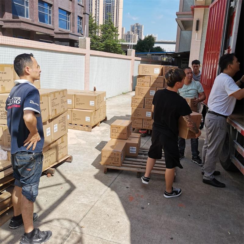 Personale di spedizione