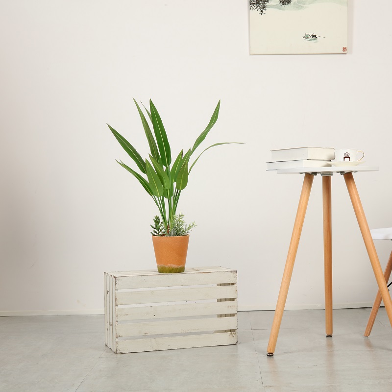 Pianta artificiale di alta qualità in stile moderno in vaso in vendita
