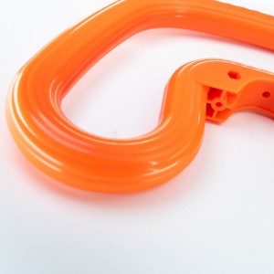 Maniglie in plastica 2.