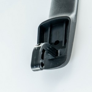 Maniglie in plastica 7.