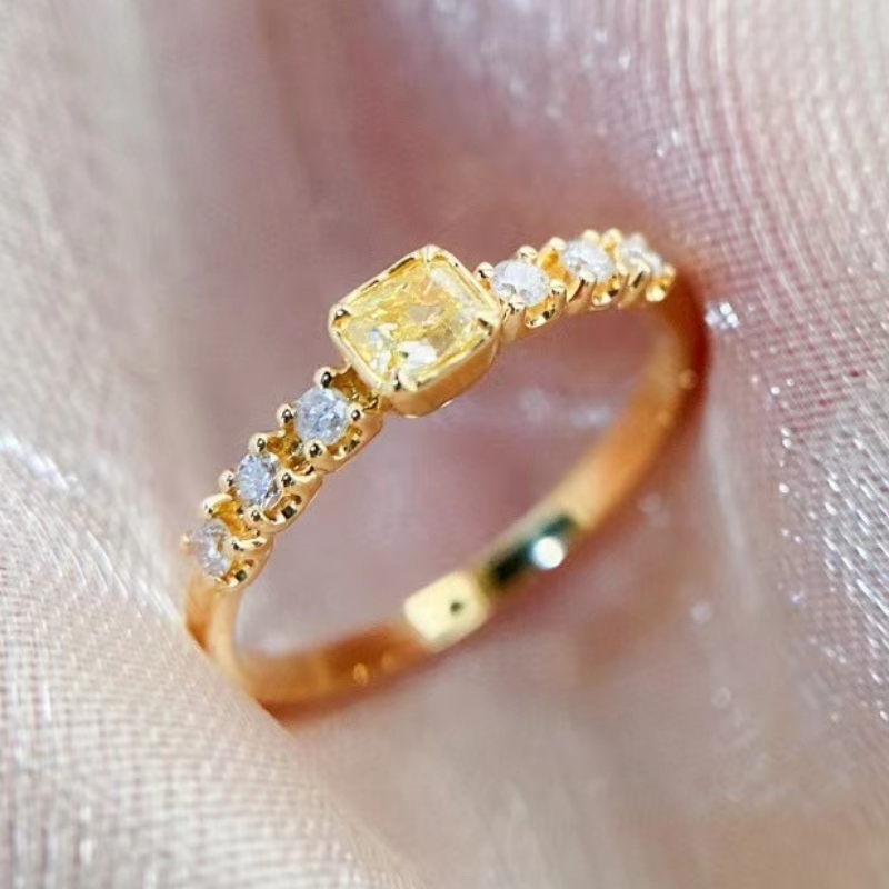 Produttore di gioielli di moda 18K/14K/10K/9K oro singolo giallo diamante pietra donna anelli d'oro anelli disegni