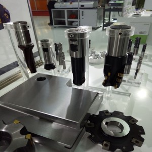 DFW ad alta velocità macinato a tre facce coltello sre fresatura ruvida ad alta velocità