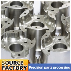 Parti di lavorazione a quattro assi