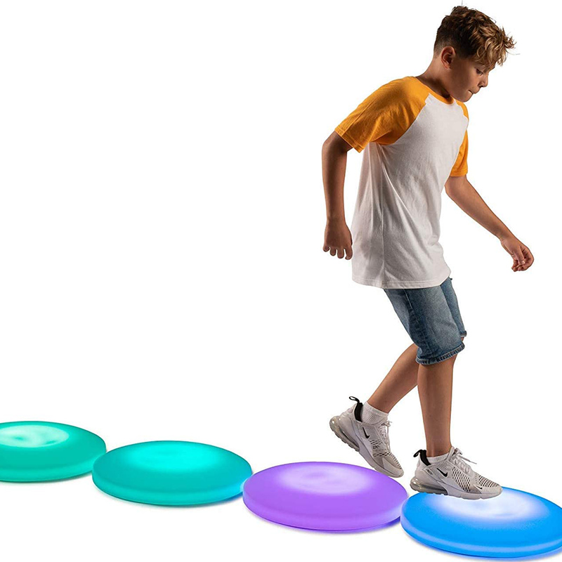 piastrelle portatili a led da ballo da pista esterna/indoor, tocco controltura interattiva in piastrella da pista da ballo, sensoriale di plastica bianca e giocattoli per l'istruzione speciale per bambini