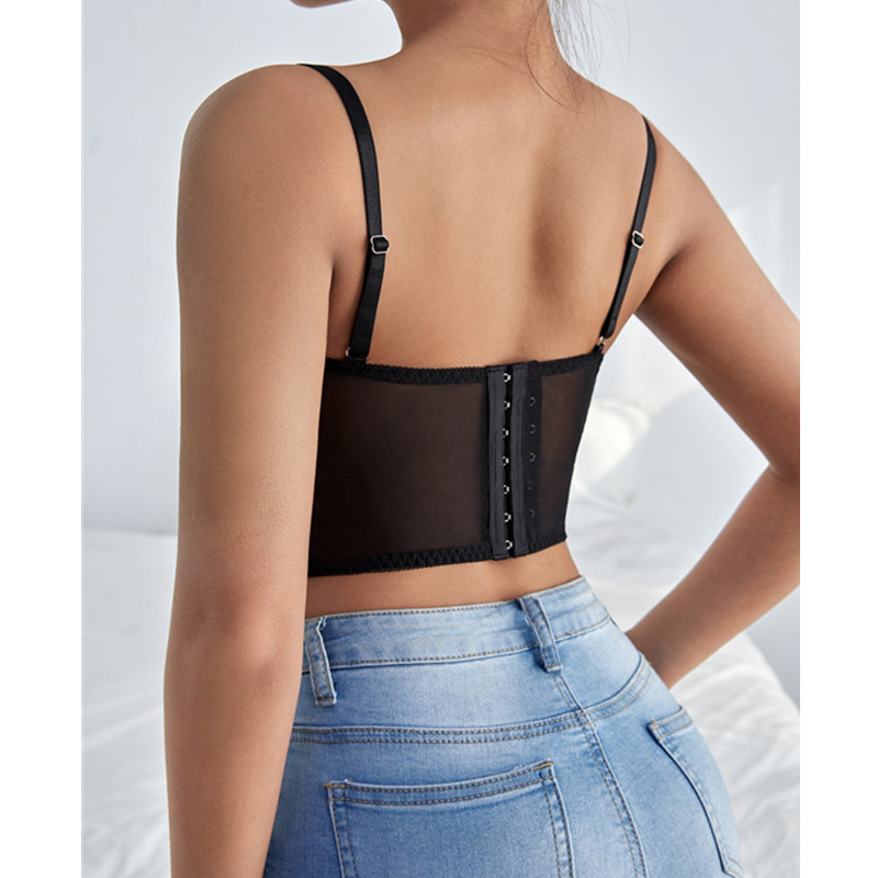 Solido Top cami in pizzo in rete a mesh a contrasto con una giarrettiera