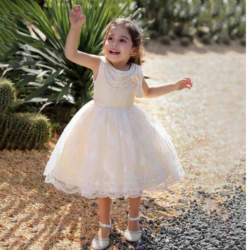 Abito da festa delnodo da fila per con perline di baige per una bambina vestito principessa