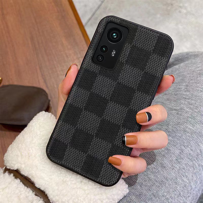 È adatto per la custodia del telefono cellulare di lusso Xiaomi12pro. È completamente avvolto con la pelle di imitazione di grandi dimensioni a mano. È una custodia in pelle protettiva a prova di caduta e a prova di scratch