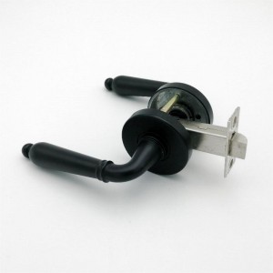 R7133 Matt Black Zinc Letre Door Lever Hands per porte di passaggio