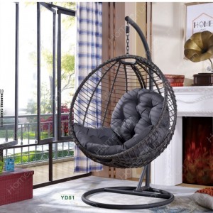 In moderno stile interno altalene appese la sedia dell\'uovo altalene all\'aperto patio intrecciato dell\'altalena del rattan del giardino