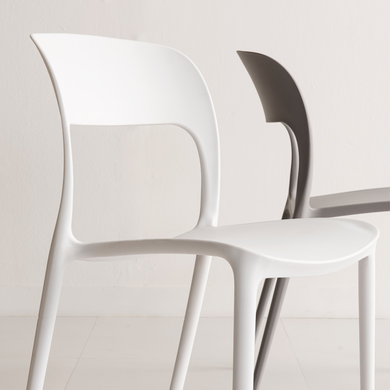 Moderno di Alta Qualità Colorato Pp Seat Sedia di Plastica Alta Posteriore Rustico Bianco Esterno Sedie Ristorante Di Plastica Giardino