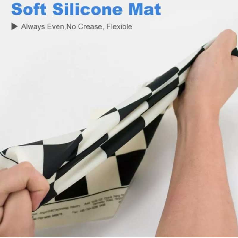 Giocattoli educativi in ​​silicone gioco di scacchi di scacchi e pezzi di silicone