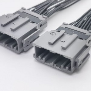 JAE34020PF1 Cablaggio impermeabile del collegamento della batteria del veicolo di nuova energia 2.2 che spazia la personalizzazione del cavo terminale