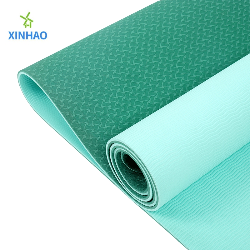 Protezione ambientale a doppio strato a doppio colore personalizzabile (4/6/8mm) tappetino da yoga TPE all'ingrosso, adatto a yoga, fitness, pilates