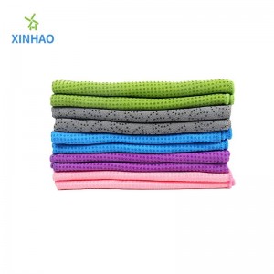 Una varietà di colori in microfibra in microfibra che assorbono l\'asciugamano yoga a colori all\'ingrosso, silicone in PVC Punto anti-slip, adatto alla pelle, adatto per fitness, yoga, pilates, yoga ad alta temperatura