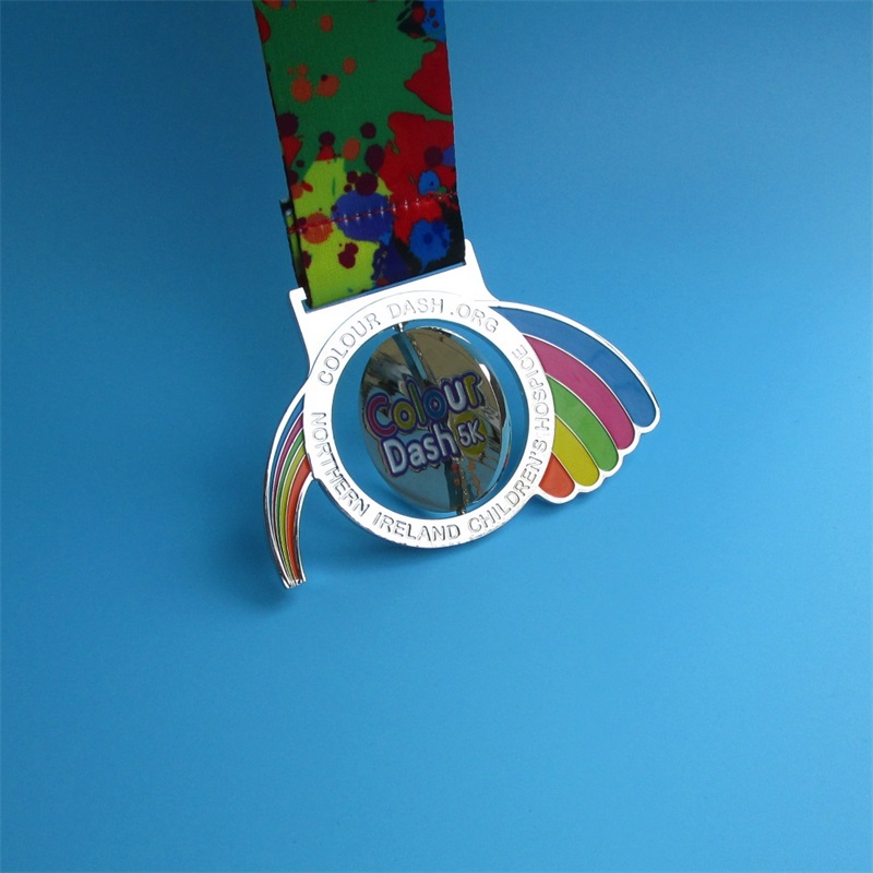Medaglia di rotazione del colore arcobaleno argento lucido placcato