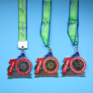 Commemorano le grandi medaglie di placcatura antiche di grandi uomini