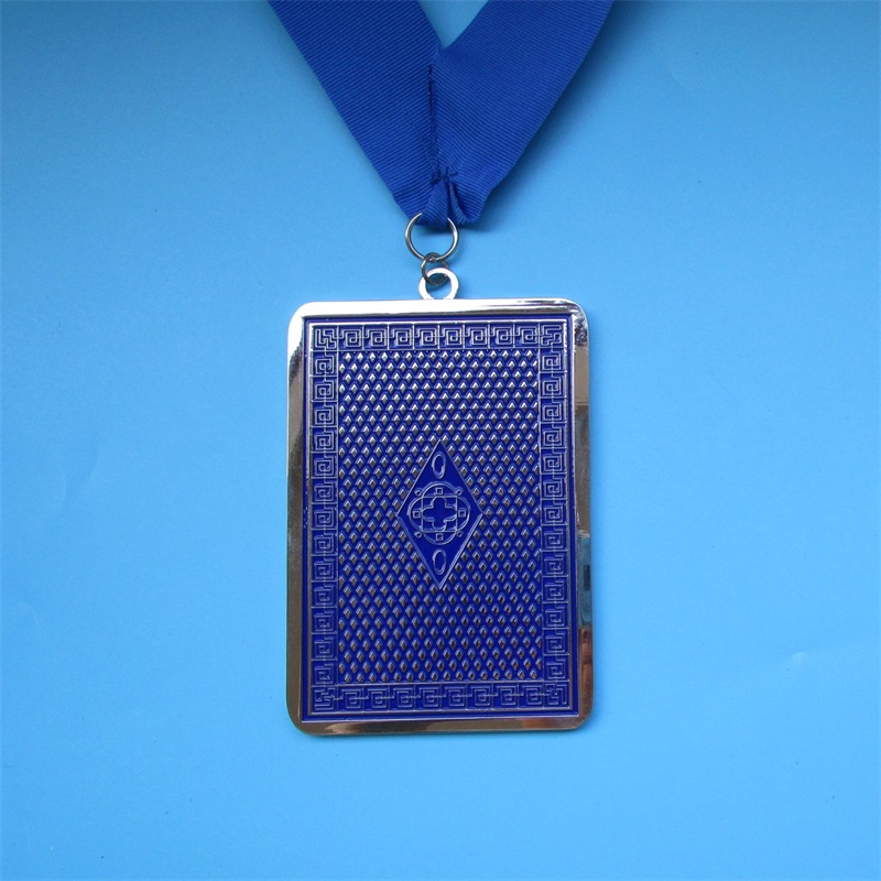 Progetta la tua medaglia personalizzata in lega di zinco 3d metal 5k marathon taekwondo gare finisher medaglie sport connastro