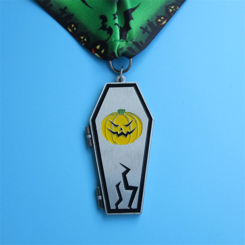 Medaglie di metallo personalizzato Professo regalo per le vacanze di Halloween Christmas Pasqua Festival Medaglia di piega con shell con shell pieghevole