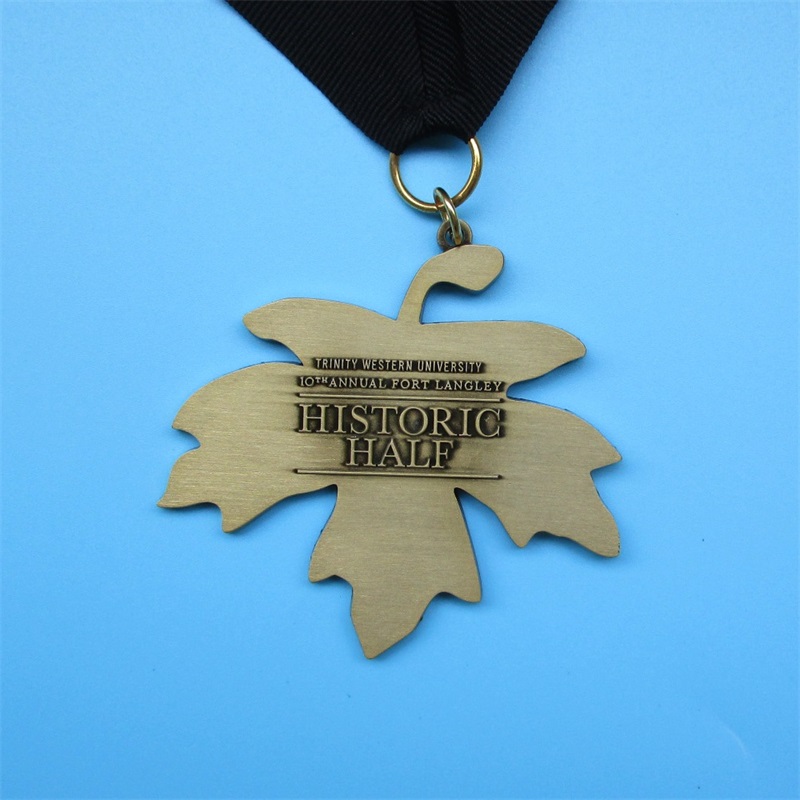 Leaf Design Professional Custom Run Medal Holiday Run Medals