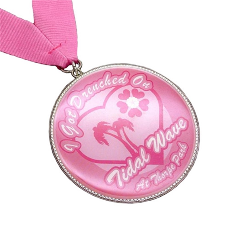 Medaglie da corsa di stampa rosa per donne medaglia di maratona sportiva in metallo personalizzato connastro