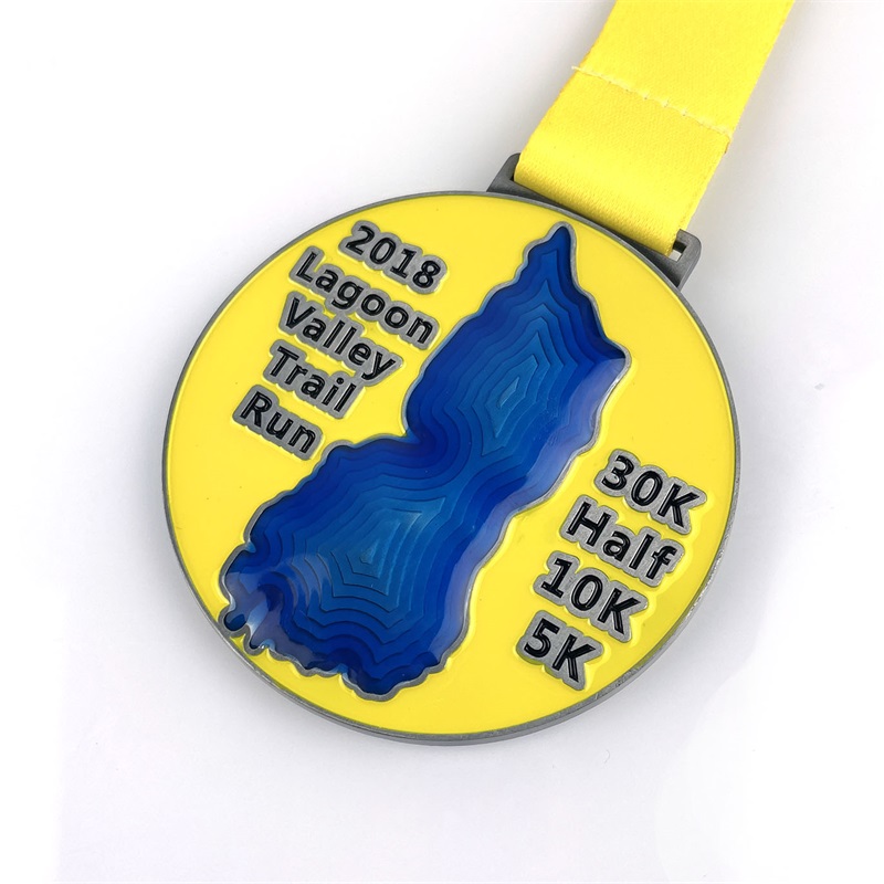 Medaglia di ficamento in lega di zinco stampato UV mezza maratona personalizzata