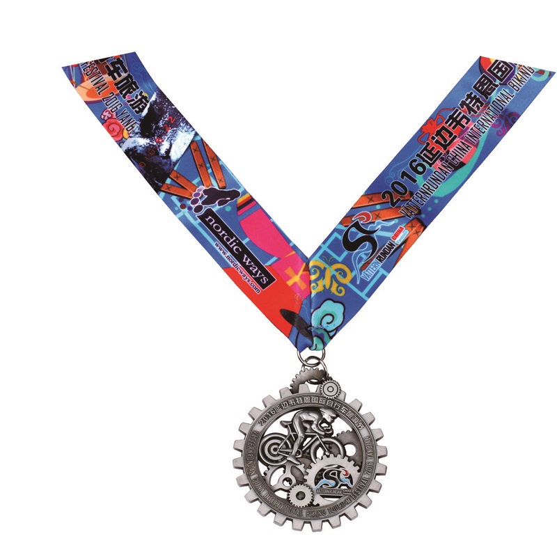 Sumpati di medaglie di medaglia di gara in bicicletta personalizzate medaglia di triathlon globali