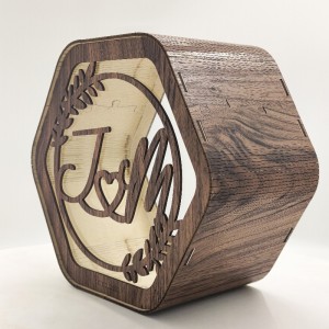 Scatola di accesso in legno