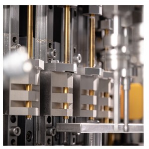 Sistema di avvolgimento del separatore di carta