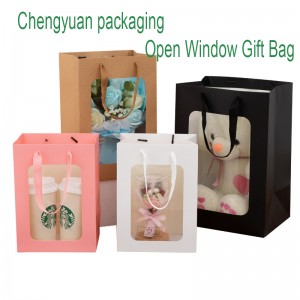 Sacchetto di carta regalo aperta