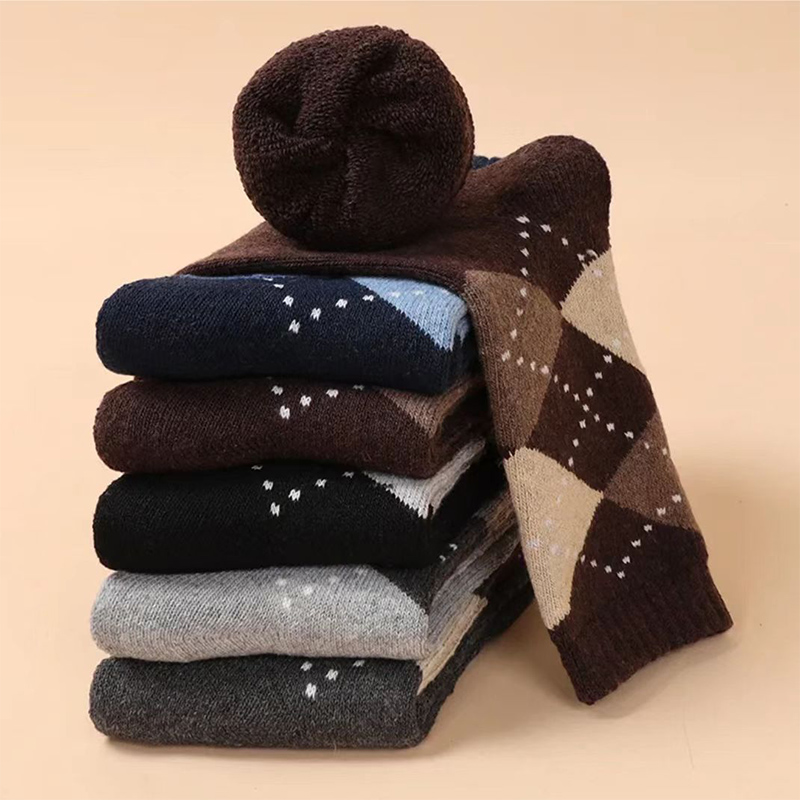 Logo personalizzato all'ingrosso Calzini di lana accoglienti spessi calze invernali unisex Crew invernale