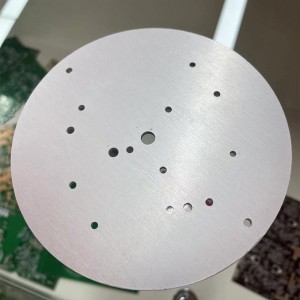 PCB in alluminio LED di alta qualità con eccellenti prestazioni di dissipazione del calore