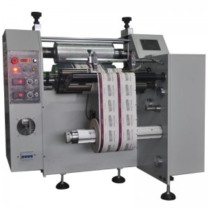 Macchina per goffratura autoadesiva