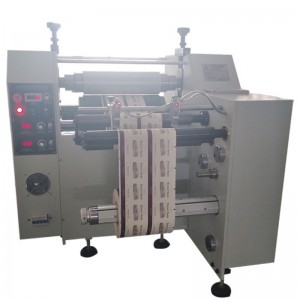 Macchina per goffratura autoadesiva