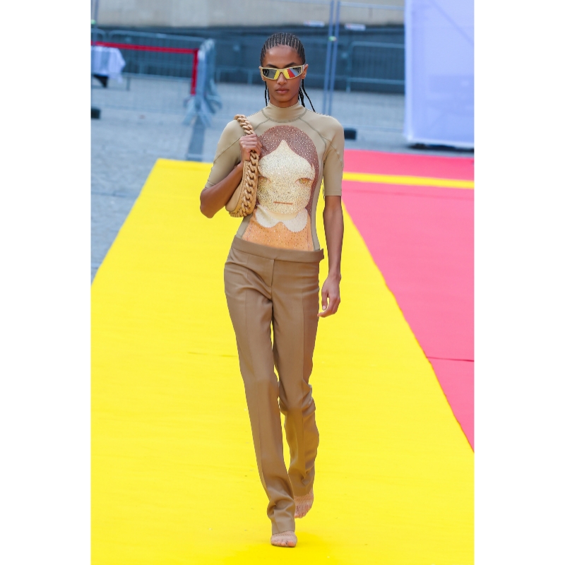 Stella McCartney/yoshitomo Nara/capsule Collection/rebellious Spirit/cartoon Image Cross-Border Joint Name