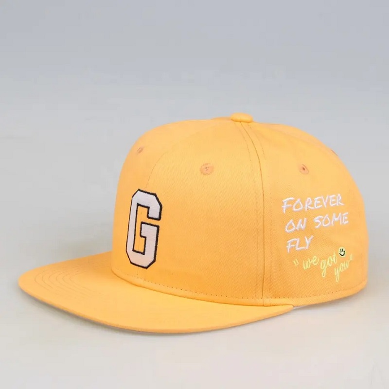 Made in China Six Panel Snapback Baseball Cap per uomini Giallo da ricamo Gorras Snapback personalizzati