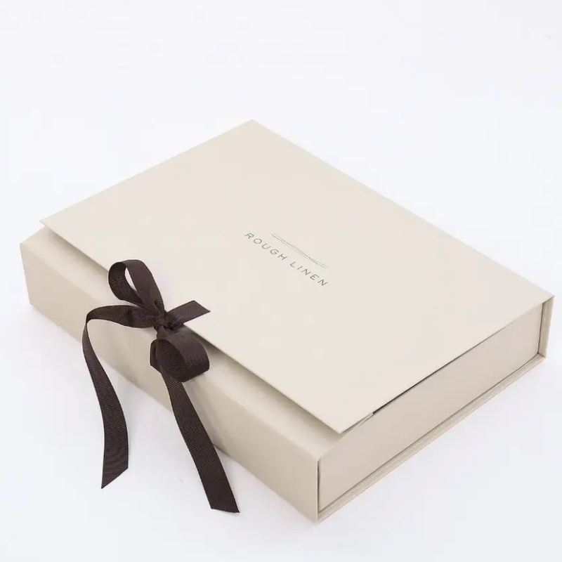 Scatola regalo personalizzata del libro