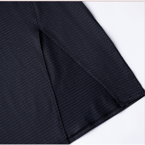 T-shirt di yoga a colore solido a collo diviso