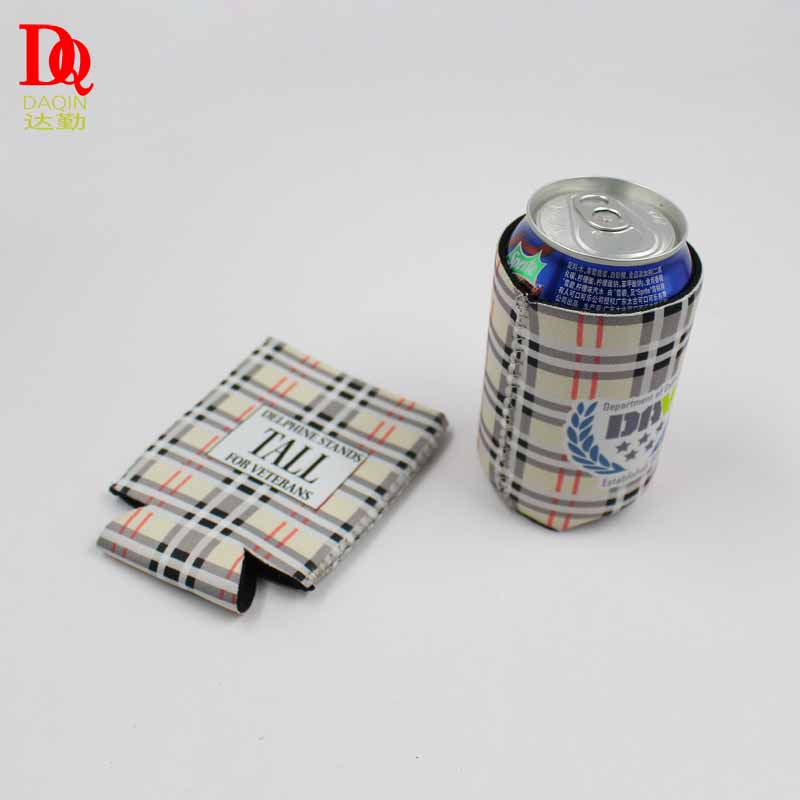 Made in Cina Logo personalizzato inneoprene manicotto di birra Slim Slim 12 once può più fresco coozies