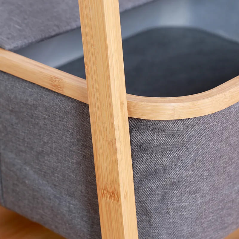Nuovo design Design Scaffale di bambù Mobile per comodino Assiccante per asciugatura con cesto di stoccaggio