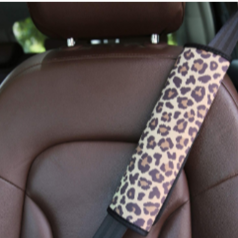 Coppa di protezione della cintura di sedile per auto inneoprene Coperchio personalizzato con spalline.