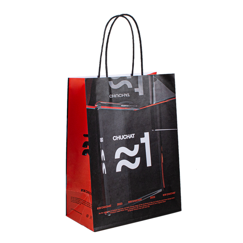 Sacchetto di carta sacchetti di carta kraft stampati personalizzati sacche da regalo riciclabili per abbigliamento da regalo porta con il tuo logo