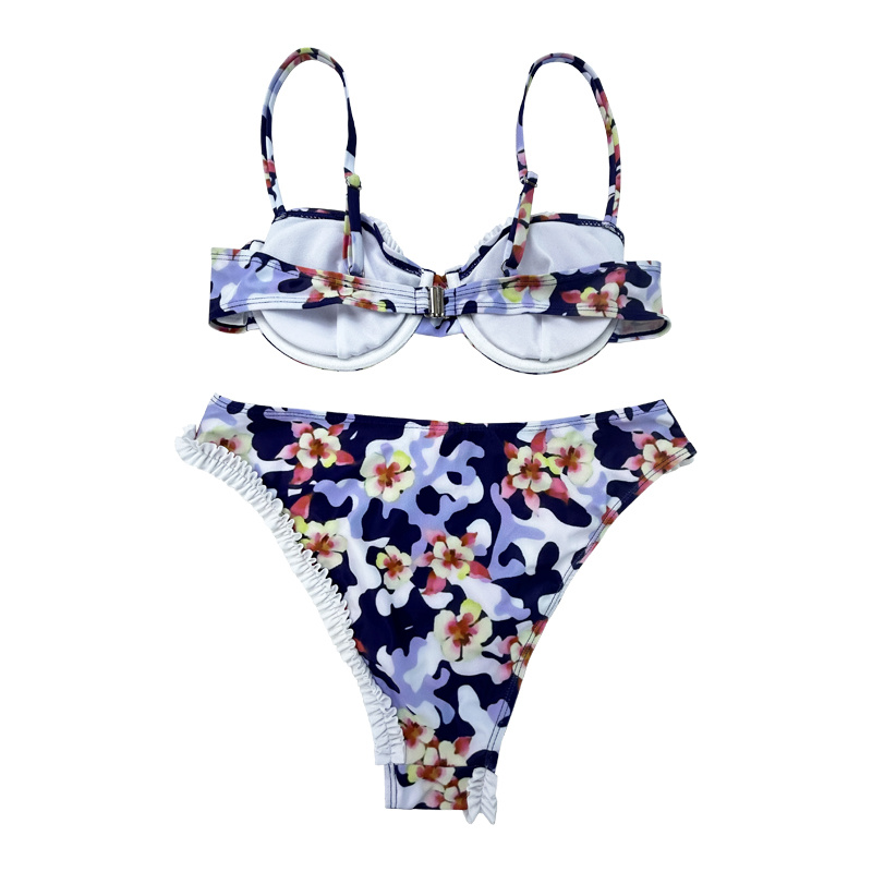 Costume da bagno in bikini irregolare arruffato floreale