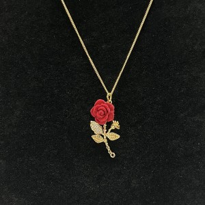 Oro romantico-Collana a sospensione rosa rosa rossa placcata con strass-Foglie abbellite ed eleganti design floreale per amore e bellezza