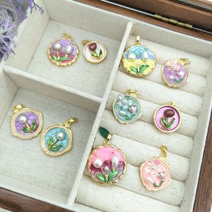 Ciondolo di pittura ad olio vintage