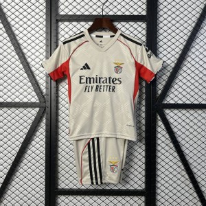 25/26 bambini Benfica Away Dimensioni: 16-28