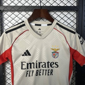 25/26 bambini Benfica Away Dimensioni: 16-28