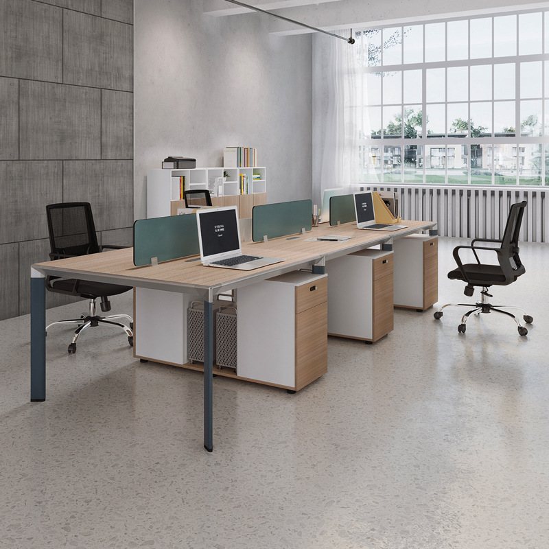 Set di workstation moderne modello KW002 sfuso - 4-Scrivania da ufficio commerciale per persona con sedie per edifici adibiti ad uffici